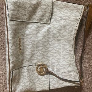 Micheal kors handbag